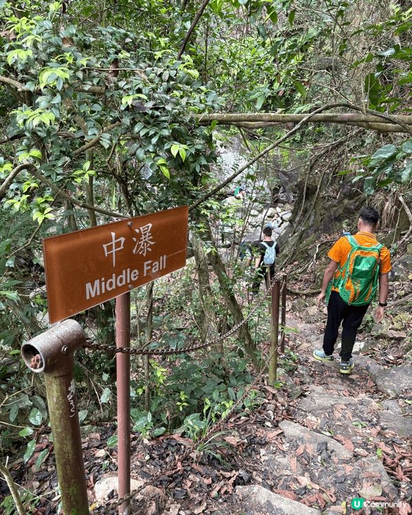 夏日炎炎，除咗正好眠之外，去瀑布行山亦都係一個消暑健康的活動...