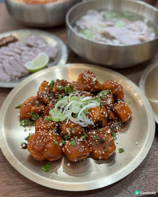 係首爾明洞食既豬肉湯飯，大碗又好食，極高性價比！