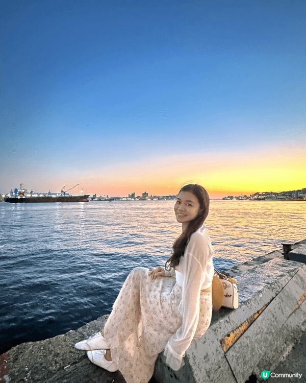 高雄的魅力，往往在夕陽時分展現得最淋漓盡致。🌇