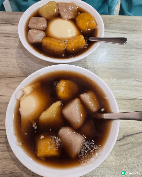 最喜歡吃美食，當然要去台灣九份。有天燈日子必須體驗一下放天燈...
