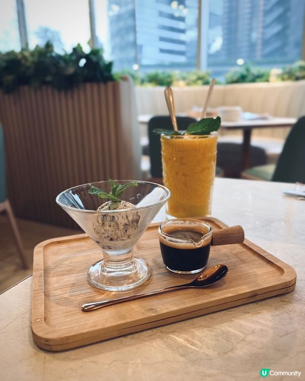 人氣cafe☕️三重口感開心果麻糬提拉米蘇 