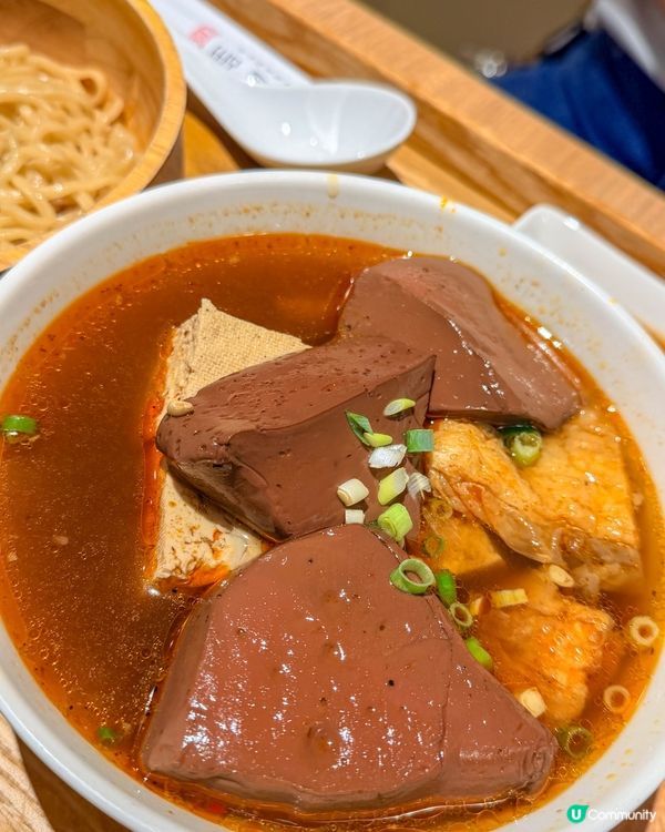 台北車站K區地下街覓食推薦｜大師兄銷魂麵舖