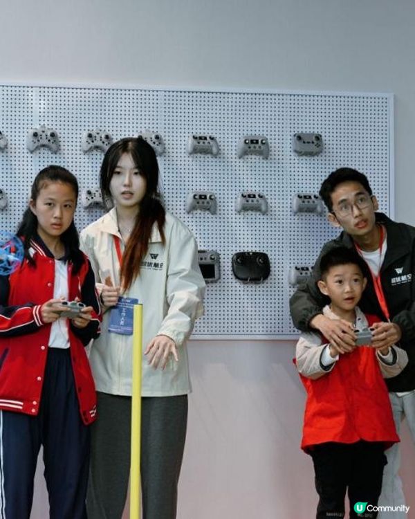 暑期電子產品避無可避？ | 打不過就加入吧
