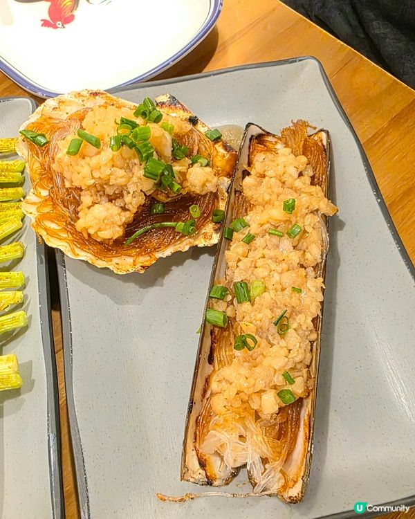 行經通菜街被陣燒烤香氣吸引咗入去🍢。雖然鋪頭細細，但坐得幾舒...
