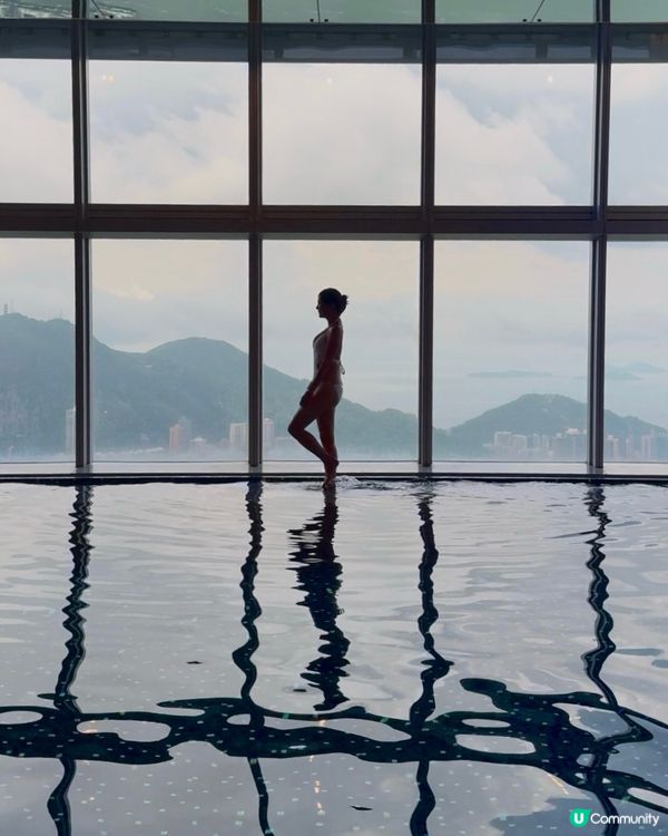 香港🇭🇰118樓高空游泳池
