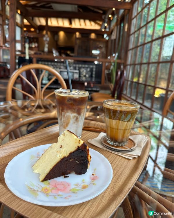 Wooden Cafe (Daegu)