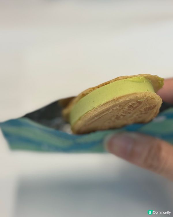 blue pond開心果味