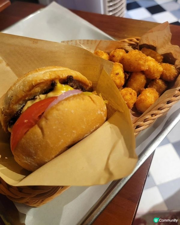 美式burger ❤️跟餐任飲可樂