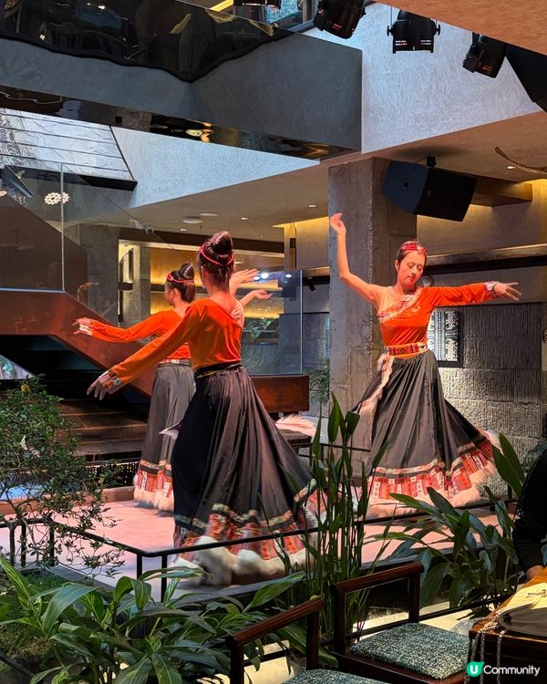 昆明民族風情歌舞餐廳💃雲南自由行