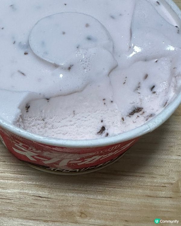 🍓🍫 明治 Super Cup |士多啤梨朱古力口味