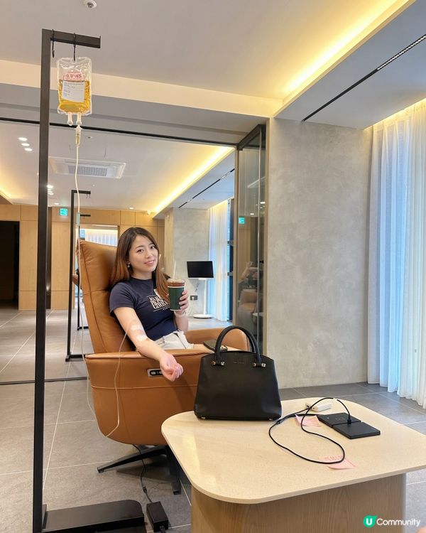 Coffee shop☕️ 皮膚科🏥 酒店🏨 一站式服務!