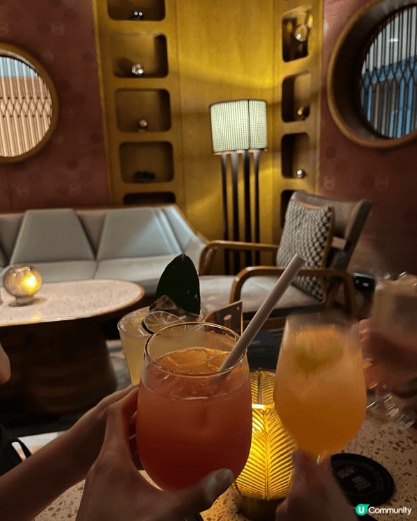 即使喺香港都可以搵到喺外國嘅感覺，chill住同friend...