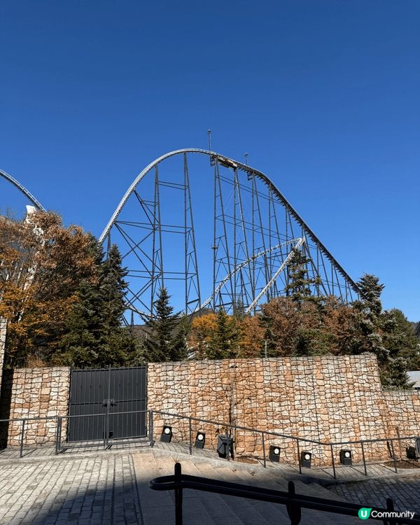富士急樂園！比起其他樂園遊客人數唔會好多，而且仲有一間好好食...