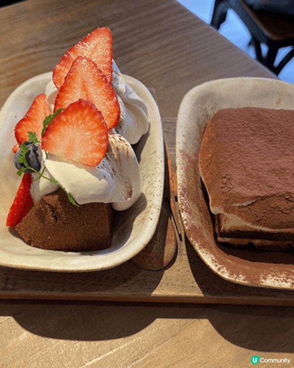 旅程途中，喜歡打卡不同的樓上cafe，很多都很有性價比很高質...
