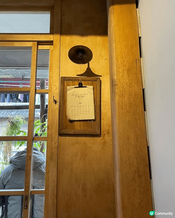 旅程途中，喜歡打卡不同的樓上cafe，很多都很有性價比很高質...