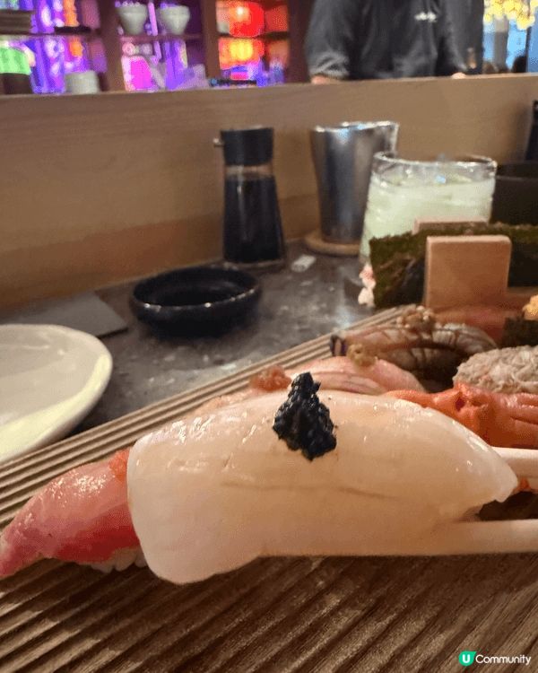 位於中環街市地下既壽司店，現仲推出加$168可以任飲清酒、鐘...