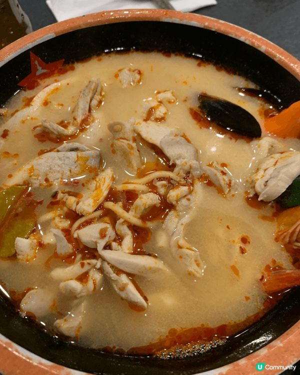香港尖沙咀泰國餐廳好好味，推薦海南雞飯同埋冬陰功味大家一定要...