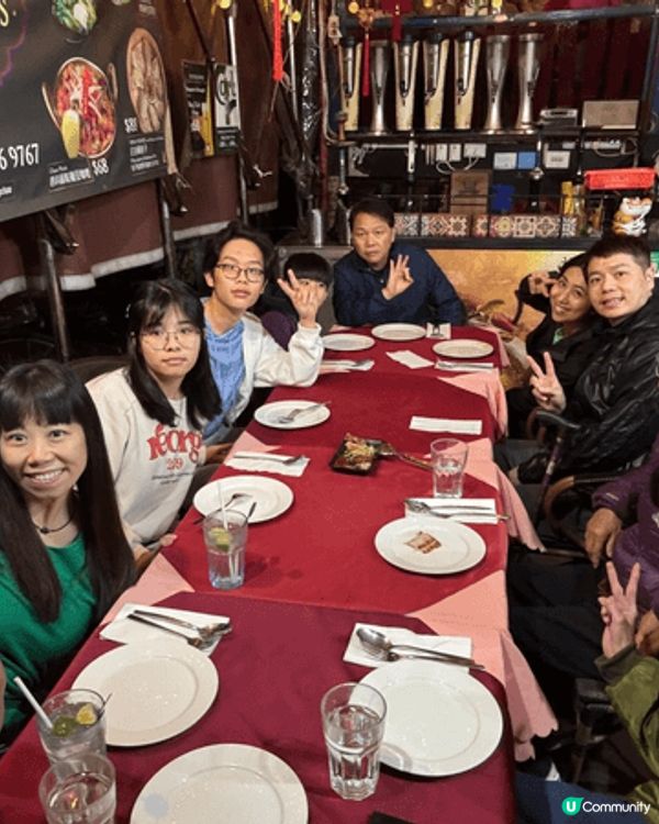 想面圖案食物係好食，可以和屋企人享受非常鍾意，地点在港島和離...