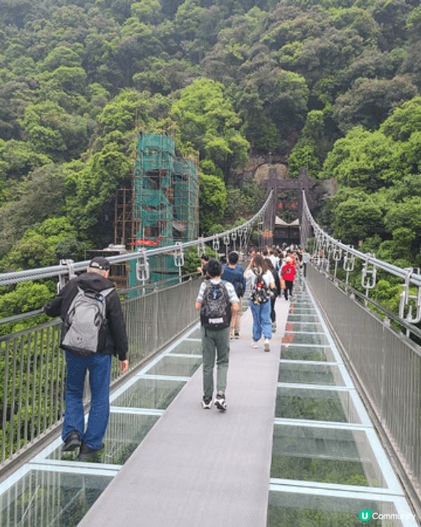 清遠距離香港唔遠，當中最值得去嘅景點有洞天仙境、峰林曉鎮同埋...