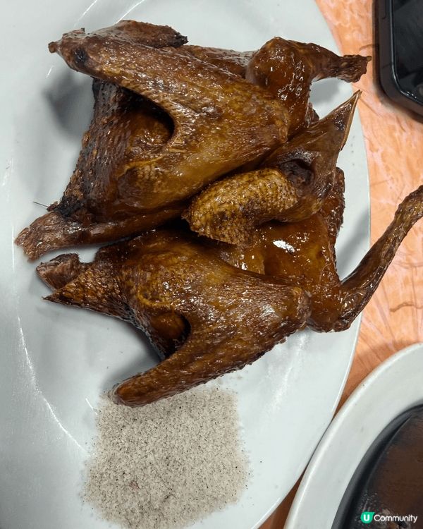 去完開心快樂，海洋公園之後就去咗深水埗愛民生大排檔食飯醫肚😁...