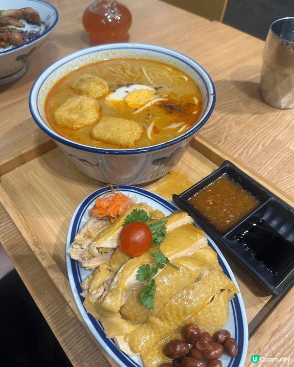 香港港島區灣仔鵝頸橋隔離嘅馬泰餐廳，主打新加坡及馬來西亞食物...