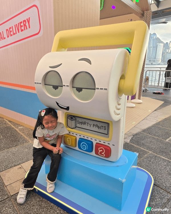《反斗奇兵 5》將海港城商場化身為大型玩具派對，海運大廈地下...