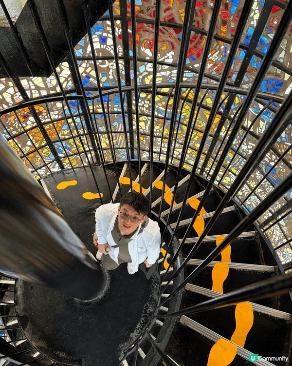 箱根美術館🩵絕美的一間美術館，除了有很多大型的藝術品，還有一...