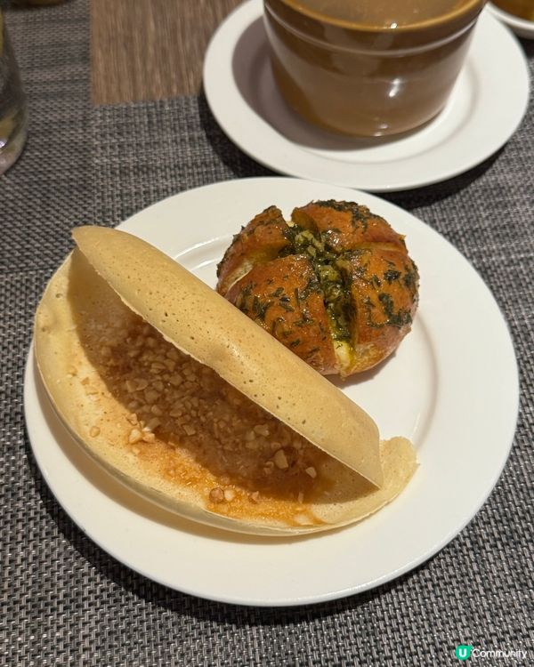 超出色buffet🤤必食芝士包！燉湯！