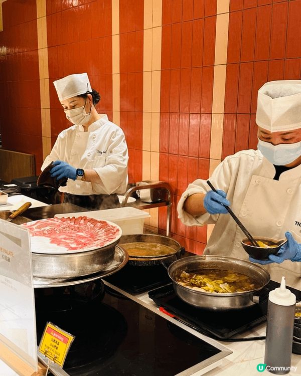 聽聞沙田帝都酒店柏麗廳自助晚餐座無虛席，今晚趁老公生日，特地...