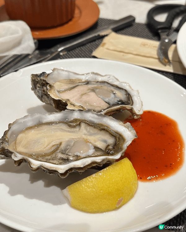 朋友係澳洲番黎🇦🇺，今次黎沙田食Buffet🤭！呢到既選擇好...