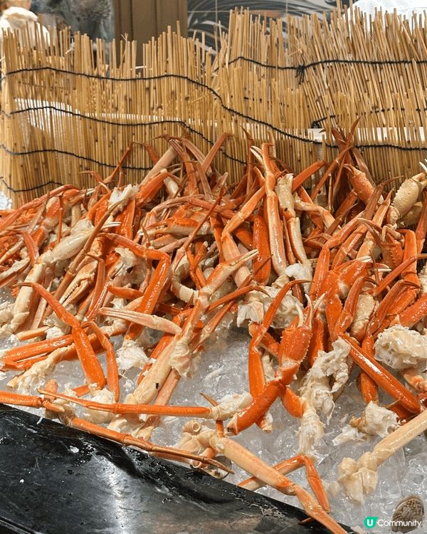 朋友係澳洲番黎🇦🇺，今次黎沙田食Buffet🤭！呢到既選擇好...