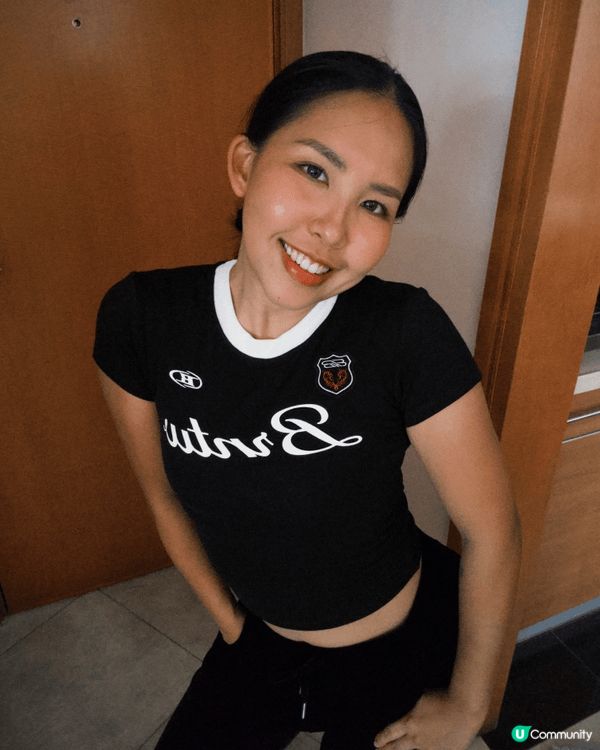 我鐘意潮流服飾同埋扮靚靚，不論旅遊紅葉定咖啡室打卡都有，冇偶...