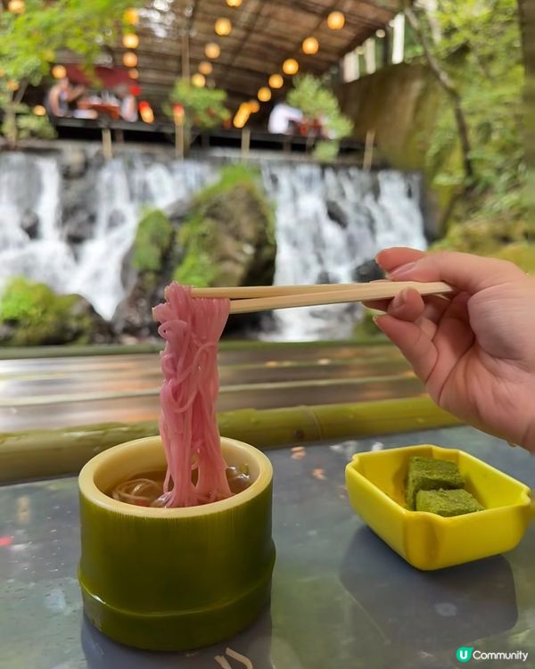 消暑又好玩嘅流水麵🍜💦💦