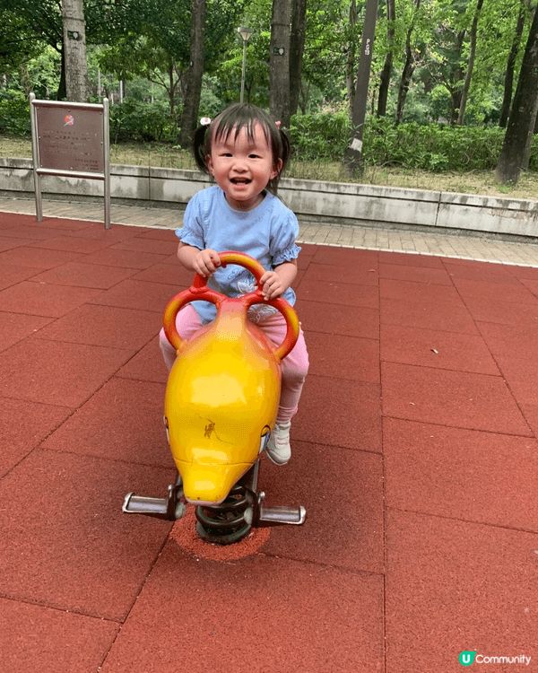 寶康公園在將軍澳，地方比一般公園大，很適合帶小朋友去「放電」...