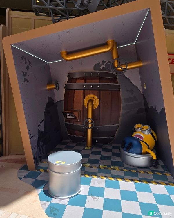 minions & monsters