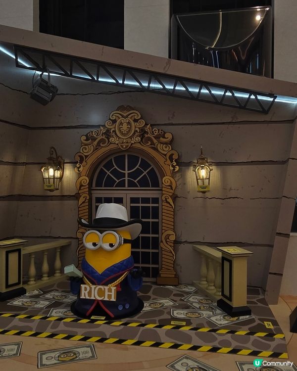 minions & monsters