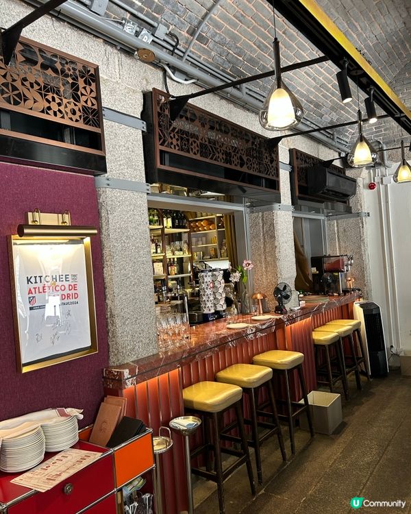 再次同朋友到中環大館這間歷史建築風格的西班牙🇪🇸餐廳🍴喜歡其...