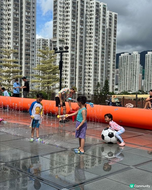 新城市巨型水上足球場！💦⚽️瘋狂放電！