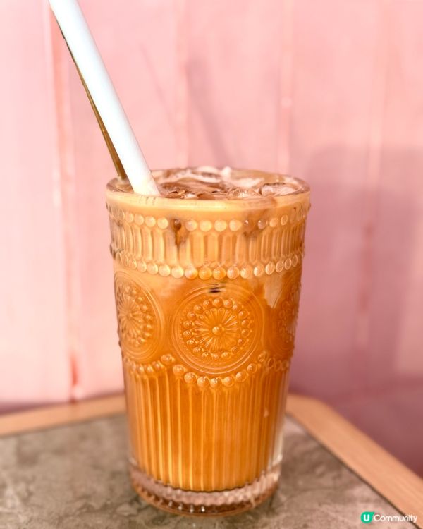 😋望住維港海景歎超 Chill 度假風馬來菜!