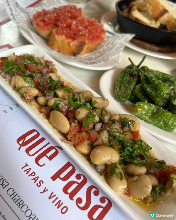 假日再次到大坑這間西班牙🇪🇸餐廳, 外籍服務員有禮親善,餐廳...