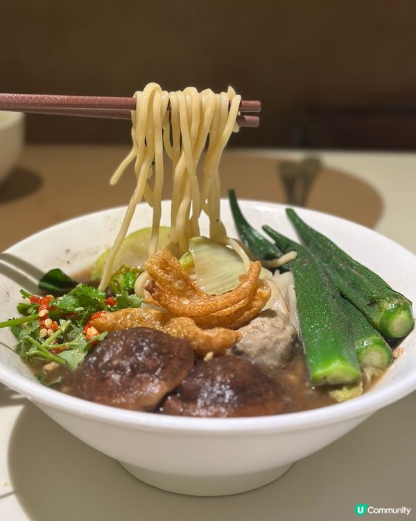 黃竹坑 I-O-N 地道泰滋味自助餐