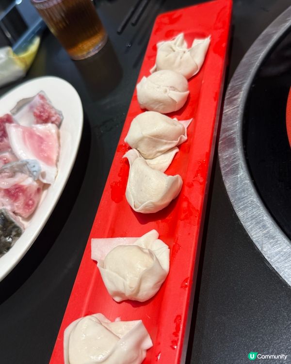 脆肉鯇套餐238元，餐有脆肉鯇，有鹽焗雞，有菜