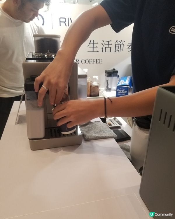 免費咖啡一杯