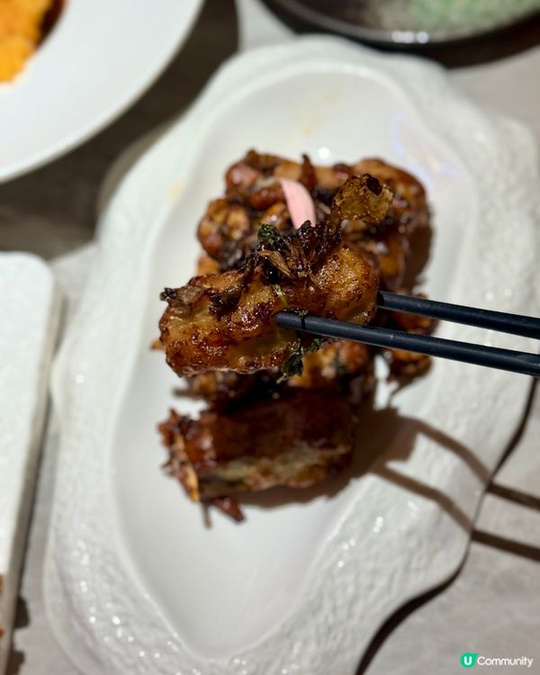 發現深業上城冷氣充足的餐廳😍