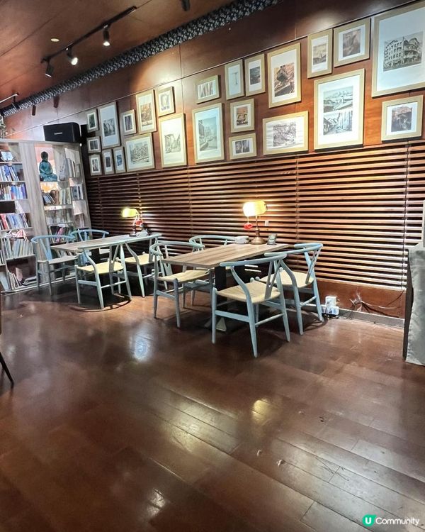 把重慶帶回家——大劇院裡的「時光里」書店尋寶記