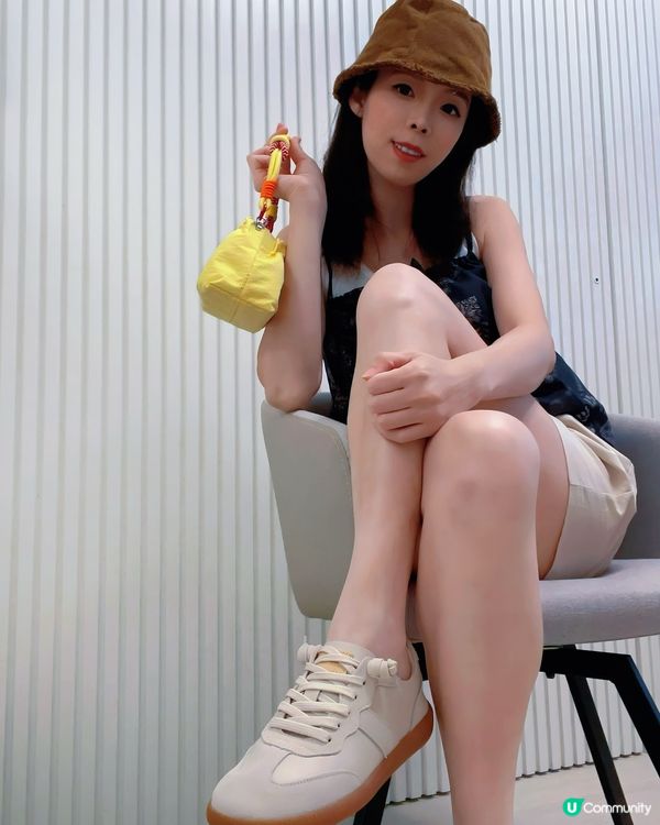 一雙奶油杏色顯瘦好搭！👟✨（附7天穿搭）