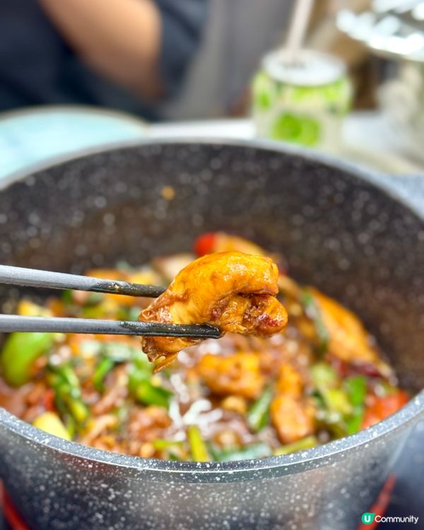 荃灣大滿足任食火鍋 麻辣雞煲惹味