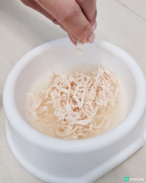 丁丁經已步入老年，最近見佢開始有啲食慾不振、行動緩慢，甚至飲...