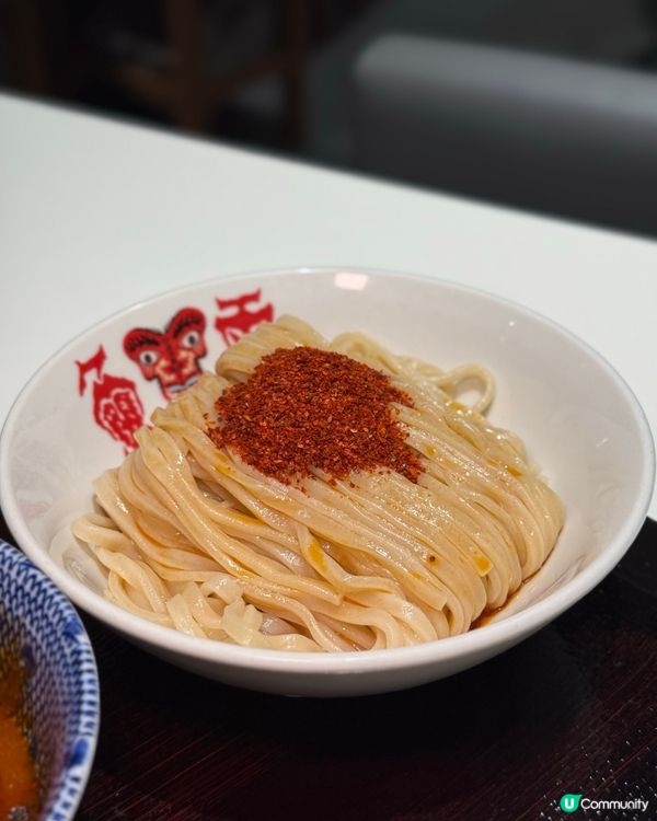 魚介豚骨湯頭．熊本過江龍の沾麵專門店