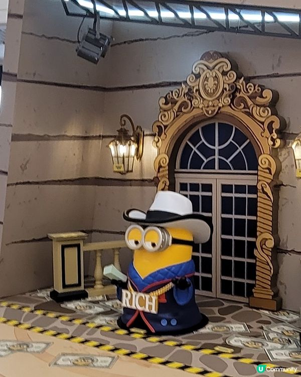 minions & monsters